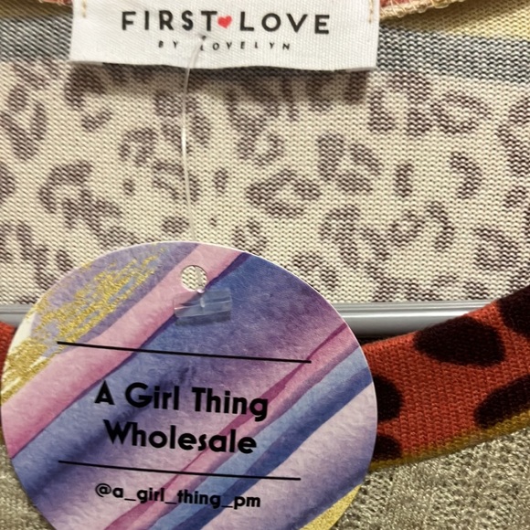 Long sleeve shirt sweater boutique women’s small - Picture 10 of 15